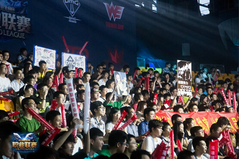 BLG教练BigWei：瑞士轮的MVP我会选Bin，他的表现特别稳定