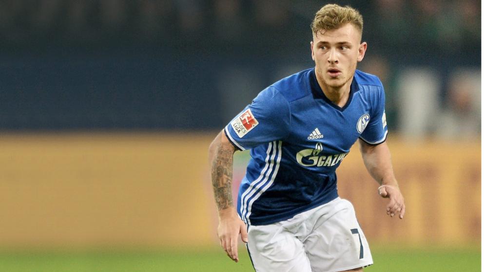 本赛季霍姆格伦出场时，雷霆战绩为20胜0负未尝一败